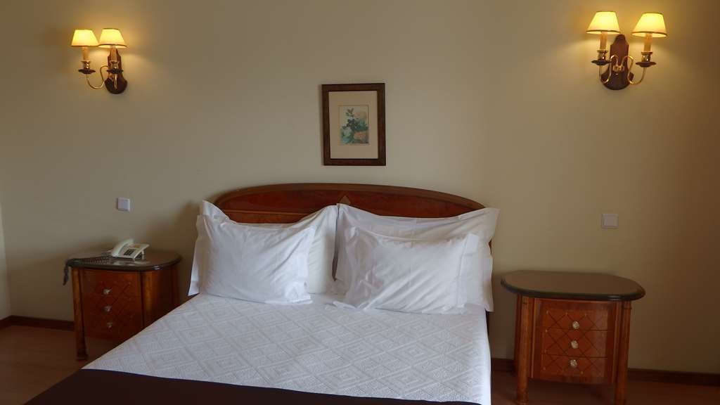 Golden Tulip Porto Gaia Hotel Vila Nova de Gaia Bagian luar foto